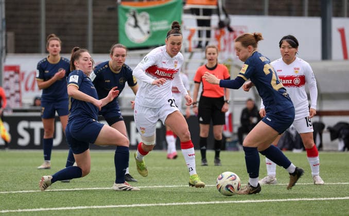 01.02.2026, Deutschland, Stuttgart, Fußball 2. Frauen-Bundesliga, 15. Spieltag, VfB Stuttgart vs. SG 99 Andernach, Nicole Billa (VfB)
