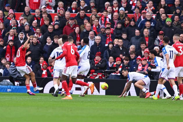 Nottingham Forest v Crystal Palace, Premier League Morgan Gibbs-White of Nottingham Forest scores to make it 1-0 during the Nottingham Forest v Crystal Palace Premier League match at the City Ground, West Bridgford, England on 1 February 2026 Credit: Ryan Crockett Every Second Media Editorial use only. All images are copyright Every Second Media Limited. No images may be reproduced without prior permission. All rights reserved. Premier League and Football League images are subject to licensing agreements with Football DataCo Limited. see https: www.football-dataco.com Copyright: xIMAGO EveryxSecondxMediax ESM-1783-0016 RyanxCrockettx xEveryxSecondxMediax