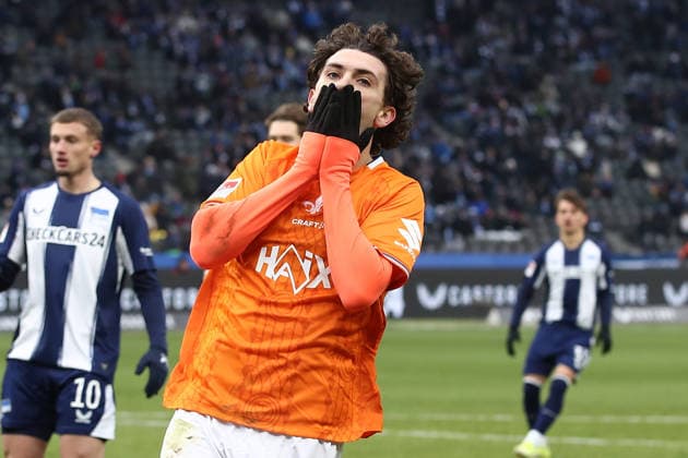 01.02.2026, xtgx, Fussball 2.Bundesliga, Hertha BSC Berlin - SV Darmstadt 98 v.l. Fraser Hornby (SV Darmstadt 98) Enttäuscht, traurig, frustriert (DFL DFB REGULATIONS PROHIBIT ANY USE OF PHOTOGRAPHS as IMAGE SEQUENCES and or QUASI-VIDEO) Berlin