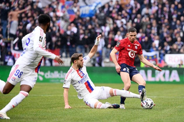 Olympique Lyonnais v Lille OSC - Ligue 1 McDonald s 2025 2026 15 Romain PERRAUD (losc) during the Ligue 1 McDonald s match between Lyon and Lille at Groupama Stadium on February 1, 2026 in Lyon, France. Lyon France  Copyright: xFEPx 776348270