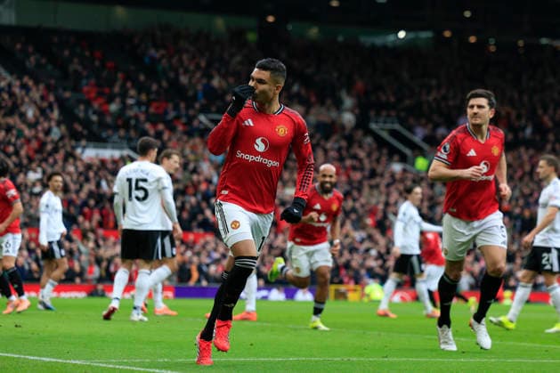 Manchester United, ManU v Fulham, Premier League Casemiro (18) of Manchester United celebrates scoring to make it 1-0 during the Premier League match between Manchester United and Fulham at Old Trafford, Manchester, UK on 1 February 2026. Manchester Old Trafford Greater Manchester UK Editorial use only DataCo restrictions apply See www.football-dataco.com , Copyright: xConorxMolloyx PSI-23668-0051