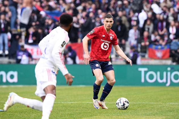 Olympique Lyonnais v Lille OSC - Ligue 1 McDonald s 2025 2026 15 Romain PERRAUD (losc) during the Ligue 1 McDonald s match between Lyon and Lille at Groupama Stadium on February 1, 2026 in Lyon, France. Lyon France  Copyright: xFEPx 776348270
