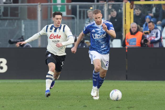 ComoÕs ComoÕs Ivan Smolcic during the Serie A soccer match between Como and Atalanta at the Giuseppe Sinigaglia stadium in Como, north Italy - February 1, 2026 - Soccer.  Copyright: xAntonioxSaiai LaPressex