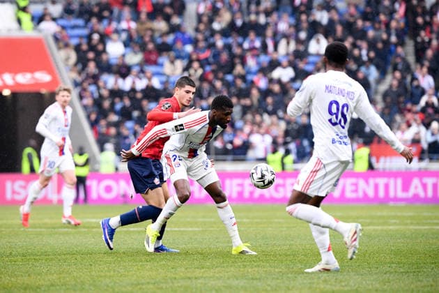Olympique Lyonnais v Lille OSC - Ligue 1 McDonald s 2025 2026 22 Clinton MATA PEDRO LOURENCO (ol) - 07 Matias Fernandez PARDO (losc) during the Ligue 1 McDonald s match between Lyon and Lille at Groupama Stadium on February 1, 2026 in Lyon, France. Lyon France  Copyright: xFEPx 776348270
