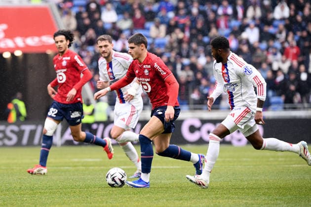 Olympique Lyonnais v Lille OSC - Ligue 1 McDonald s 2025 2026 07 Matias Fernandez PARDO (losc) during the Ligue 1 McDonald s match between Lyon and Lille at Groupama Stadium on February 1, 2026 in Lyon, France. Lyon France  Copyright: xFEPx 776348270