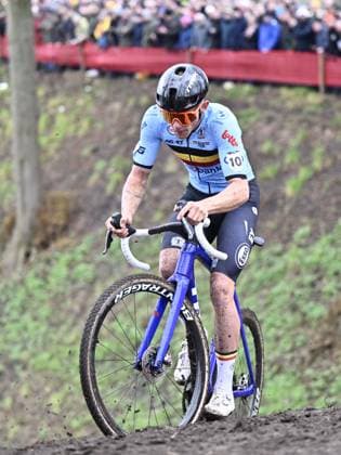 Belgian Thibau Nys pictured in action during the men elite race at UCI Cyclocross World Championships, on Sunday 01 February 2026, in Hulst, The Netherlands. ERICxLALMAND  x160252417x