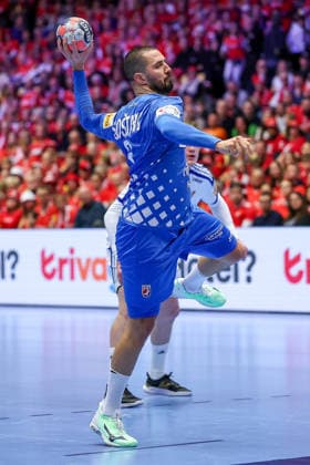 01.02.2026, Handball, Men s EHF EURO 2026, Island - Kroatien, Jyske Bank Boxen in Herning, Dänemark, Placement Match 3 4: Mario Sostaric (Croatia 06) Dänemark