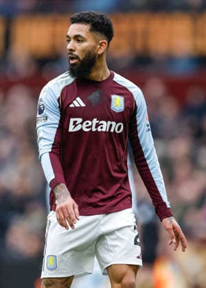 Birmingham, England, 1st February 2026. Douglas Luiz of Aston Villa during the Aston Villa vs Brentford Premier League match at Villa Park, Birmingham. Picture credit should read: Cody Froggatt Sportimage EDITORIAL USE ONLY. No use with unauthorised audio, video, data, fixture lists, club league logos or live services. Online in-match use limited to 120 images, no video emulation. No use in betting, games or single club league player publications. SPI_017_CF_ASTON_VILLA_V_BRENTFORD SPI-4503-0017