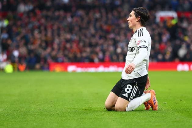 Harry Wilson of Fulham Manchester United, ManU v Fulham, Premier League, Football, Old Trafford, Manchester, UK - 01 Feb 2026Manchester Old Trafford United Kingdom EDITORIAL USE ONLY No use with unauthorised audio, video, data, fixture lists, club league logos or live services. Online in-match use limited to 120 images, no video emulation. No use in betting, games or single club league player publications.  Copyright: xPaulxCurrie Shutterstockx 16496861ff