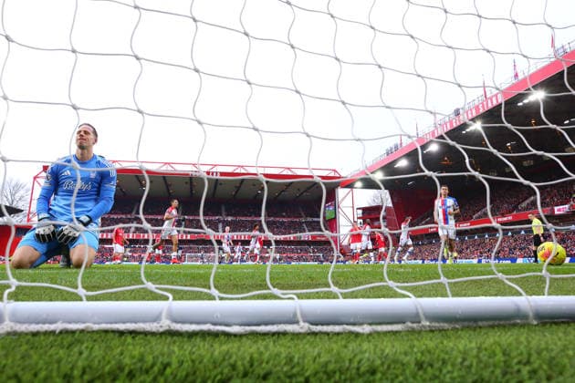 Nottingham Forest v Crystal Palace, Premier League A dejected Matz Sels of Nottingham Forest after Ismaila Sarr of Crystal Palace makes it 1-1 during the Nottingham Forest v Crystal Palace Premier League match at the City Ground, West Bridgford, England on 1 February 2026 Credit: Ryan Crockett Every Second Media Editorial use only. All images are copyright Every Second Media Limited. No images may be reproduced without prior permission. All rights reserved. Premier League and Football League images are subject to licensing agreements with Football DataCo Limited. see https: www.football-dataco.com Copyright: xIMAGO EveryxSecondxMediax ESM-1783-0055 RyanxCrockettx xEveryxSecondxMediax