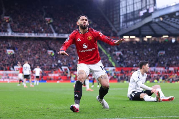 Football - Premier League - Manchester United, ManU v Fulham 1st February 2026 - Premier League - Manchester United v Fulham - Matheus Cunha of Manchester United celebrates after scoring their 2nd goal - Photo: Simon Stacpoole Offside. Manchester UK Copyright: xSimonxStacpoolexOffside