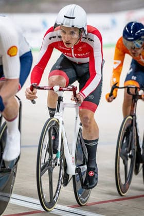 LÄSSER Franz-Josef: UEC Track cycling, Rad, Radsport, Bahnrad, Bahn European Championships Konya 2026 LÄSSER Franz-Josef ( AUT ) Austria Hochformat - Hoch - Vertikal - Portrait - Event Veranstaltung: UEC Track Cycling European Championships 2026 - Category Kategorie: Cycling - Track Cycling European Championships - Location Ort: Asia - Turkey - Konya - Discipline: Qualification for Elimination Race - Category: Elite Men - Distance: ... m - Date Datum: 01.02.2026 Sunday Day 1 -
