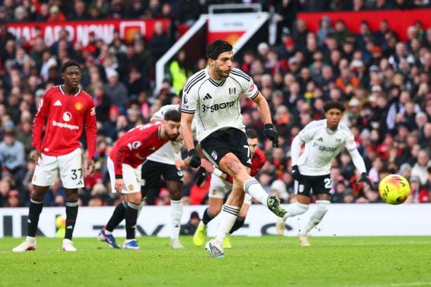 Raul Jimenez of Fulham scores to make it 2-1 Manchester United, ManU v Fulham, Premier League, Football, Old Trafford, Manchester, UK - 01 Feb 2026Manchester Old Trafford United Kingdom EDITORIAL USE ONLY No use with unauthorised audio, video, data, fixture lists, club league logos or live services. Online in-match use limited to 120 images, no video emulation. No use in betting, games or single club league player publications.  Copyright: xPaulxCurrie Shutterstockx 16496861gf