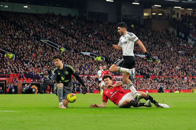 Manchester United, ManU v Fulham, Premier League Harry Maguire (5) of Manchester United fouls Raul Jimenez (7) of Fulham and a penalty is given during the Premier League match between Manchester United and Fulham at Old Trafford, Manchester, UK on 1 February 2026. Manchester Old Trafford Greater Manchester UK Editorial use only DataCo restrictions apply See www.football-dataco.com , Copyright: xConorxMolloyx PSI-23668-0081