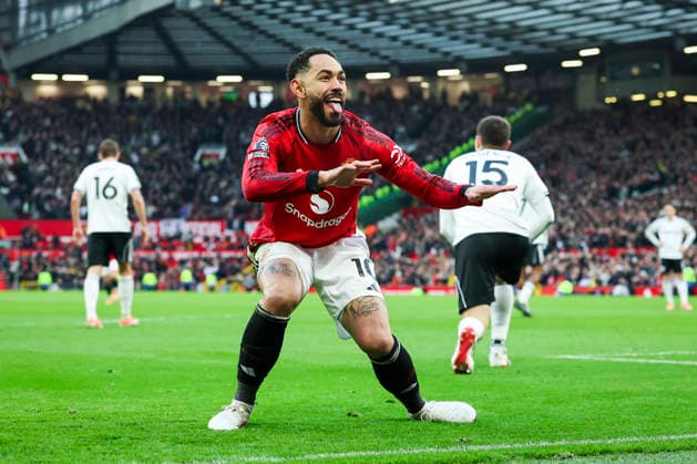 Manchester United, ManU v Fulham, Premier League Manchester United forward Matheus Cunha (10) scores a GOAL 2-0 celebrates during the Manchester United v Fulham Premier League match at Old Trafford, Manchester, England on 1 February 2026 Credit: Phil Duncan Every Second Media Editorial use only. All images are copyright Every Second Media Limited. No images may be reproduced without prior permission. All rights reserved. Premier League and Football League images are subject to licensing agreements with Football DataCo Limited. see https: www.football-dataco.com Copyright: xIMAGO EveryxSecondxMediax ESM-1779-0013 PhilxDuncanx xEveryxSecondxMediax