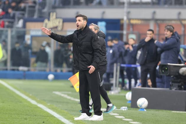 ComoÕs ComoÕs head coach Cesc Fabregas during the Serie A soccer match between Como and Atalanta at the Giuseppe Sinigaglia stadium in Como, north Italy - February 1, 2026 - Soccer.  Copyright: xAntonioxSaiai LaPressex