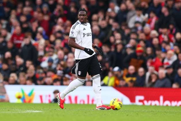 Calvin Bassey of Fulham Manchester United, ManU v Fulham, Premier League, Football, Old Trafford, Manchester, UK - 01 Feb 2026Manchester Old Trafford United Kingdom EDITORIAL USE ONLY No use with unauthorised audio, video, data, fixture lists, club league logos or live services. Online in-match use limited to 120 images, no video emulation. No use in betting, games or single club league player publications. Copyright: xPaulxCurrie Shutterstockx 16496861jj