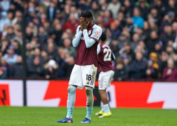 Birmingham, England, 1st February 2026. Tammy Abraham of Aston Villa reacts after his goal is ruled out during the Aston Villa vs Brentford Premier League match at Villa Park, Birmingham. Picture credit should read: Cody Froggatt Sportimage EDITORIAL USE ONLY. No use with unauthorised audio, video, data, fixture lists, club league logos or live services. Online in-match use limited to 120 images, no video emulation. No use in betting, games or single club league player publications. SPI_039_CF_ASTON_VILLA_V_BRENTFORD SPI-4503-0039