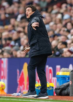 Birmingham, England, 1st February 2026. Keith Andrews head coach of Brentford during the Aston Villa vs Brentford Premier League match at Villa Park, Birmingham. Picture credit should read: Cody Froggatt Sportimage EDITORIAL USE ONLY. No use with unauthorised audio, video, data, fixture lists, club league logos or live services. Online in-match use limited to 120 images, no video emulation. No use in betting, games or single club league player publications. SPI_040_CF_ASTON_VILLA_V_BRENTFORD SPI-4503-0040
