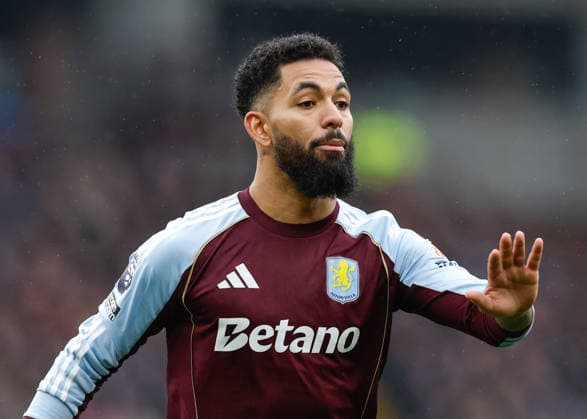 Birmingham, England, 1st February 2026. Douglas Luiz of Aston Villa during the Aston Villa vs Brentford Premier League match at Villa Park, Birmingham. Picture credit should read: Cody Froggatt Sportimage EDITORIAL USE ONLY. No use with unauthorised audio, video, data, fixture lists, club league logos or live services. Online in-match use limited to 120 images, no video emulation. No use in betting, games or single club league player publications. SPI_041_CF_ASTON_VILLA_V_BRENTFORD SPI-4503-0041