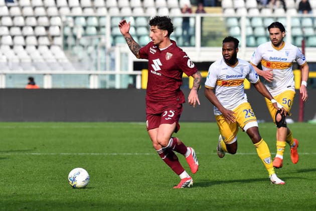 CALCIO - Serie A - Torino FC vs US Lecce Luca Marianucci of Torino FC and Lassana Coulibaly of US Lecce during Serie A 2025 26 match between Torino FC and of US Lecce at Olimpico Grande Torino Stadium on February 01, 2026 in Turin, Italy - ph Giuliano Marchisciano Turin Italy  Copyright: xIPAxSport ABACAx