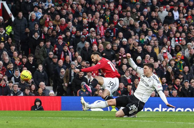 Manchester United, ManU v Fulham, Premier League, Old Trafford, Manchester. Times Photographer Bradley Ormesher. 1.2.2026. Manchester United v Fulham, Premier League, Old Trafford, Manchester. Times Photographer Bradley Ormesher. Matheus Cunha scores United’s 2nd goal.  Copyright: xBradleyxOrmesherx NINTCHDBPICT001055788442