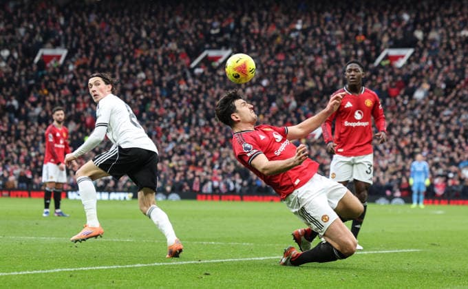 Manchester United, ManU v Fulham, Premier League, Old Trafford, Manchester. Times Photographer Bradley Ormesher. 1.2.2026. Manchester United v Fulham, Premier League, Old Trafford, Manchester. Times Photographer Bradley Ormesher. Harry Maguire and Harry Wilson.  Copyright: xBradleyxOrmesherx NINTCHDBPICT001055788460