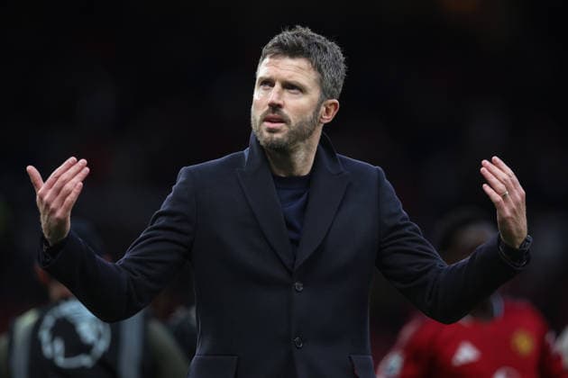 Manchester United, ManU v Fulham, Premier League, Old Trafford, Manchester. Times Photographer Bradley Ormesher. 1.2.2026. Manchester United v Fulham, Premier League, Old Trafford, Manchester. Times Photographer Bradley Ormesher. Michael Carrick at the end of the game.  Copyright: xBradleyxOrmesherx NINTCHDBPICT001055793447