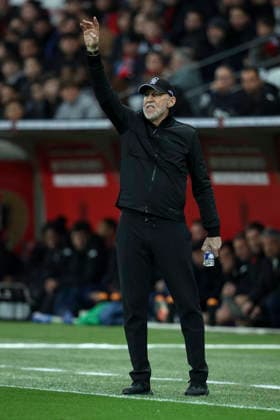 Nice v Stade Brestois 29 - Ligue 1 McDonald s 2025 2026 Eric Roy, Head Coach of Stade Brestois 29 on the side line during the Ligue 1 McDonald s match between Nice and Brest at Allianz Riviera on February 1, 2026 in Nice, France. WARNING! This Photograph May Only Be Used For Newspaper And Or Magazine Editorial Purposes. May Not Be Used For Publications Involving 1 player, 1 Club Or 1 Competition Without Written Authorisation From Football DataCo Ltd. For Any Queries, Please Contact Football DataCo Ltd on +44 (0) 207 864 9121 Nice Allianz Riviera South-Eastern France France Copyright: xAllstarxPicturexLibraryxLtdx
