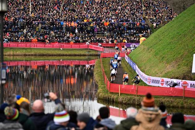 UCI World Championships 2026 Hulst HULST, THE NETHERLANDS - FEBRUARY 01 : Illustration picture showing cyclocross riders in action during the 2026 UCI Cyclo-Cross World Championships for Men Elite on February 01, 2026 in Hulst, The Netherlands, 01 02 2026 Hulst The Netherlands  Copyright: xNicoxVereeckenx