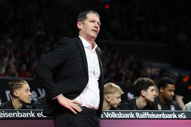 Ty Harrelson (ratiopharm Ulm, Chef-Trainer). GER, FC Bayern Basketball vs. ratiopharm Ulm, Basketball, easycredit Basketball Bundesliga, 18. Spieltag, Saison 2025 2026, 01.02.2026, GER, FC Bayern Basketball vs. ratiopharm Ulm, Basketball, easycredit Basketball Bundesliga, 18. Spieltag, Saison 2025 2026, 01.02.2026 Muenchen Copyright: xEibner-Pressefoto JennixMaulx EP_JML