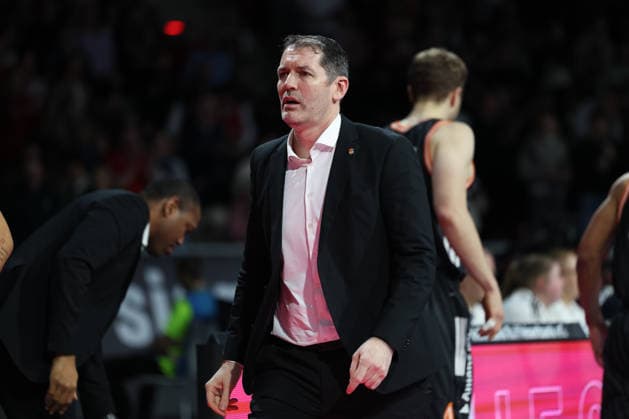 Ty Harrelson (ratiopharm Ulm, Chef-Trainer), GER, FC Bayern Basketball vs. ratiopharm Ulm, Basketball, easycredit Basketball Bundesliga, 18. Spieltag, Saison 2025 2026, 01.02.2026, GER, FC Bayern Basketball vs. ratiopharm Ulm, Basketball, easycredit Basketball Bundesliga, 18. Spieltag, Saison 2025 2026, 01.02.2026 Muenchen Copyright: xEibner-Pressefoto JennixMaulx EP_JML