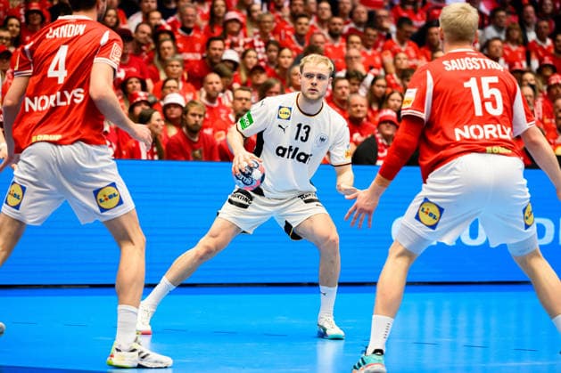 Herning: Handball EM 2026 - Finale - Daenemark - Deutschland Matthes Langhoff (Deutschland) Herning Jyske Bank Boxen Daenemark