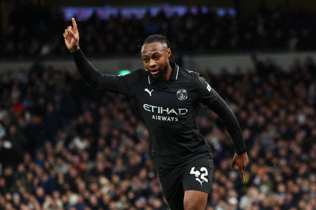 London, England, 1st February 2026. Antoine Semenyo of Manchester City celebrates after scoring to make it 2-0 during the Tottenham Hotspur vs Manchester City Premier League match at the Tottenham Hotspur Stadium, London. Picture credit should read: Paul Terry Sportimage EDITORIAL USE ONLY. No use with unauthorised audio, video, data, fixture lists, club league logos or live services. Online in-match use limited to 120 images, no video emulation. No use in betting, games or single club league player publications. SPI_035_PT_Tottenham_Man_City SPI-4504-0035