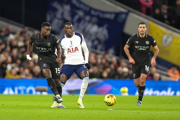 1st February 2026; Tottenham Hotspur Stadium, London, England; Premier League Football, Tottenham Hotspur versus Manchester City; Marc Guehi of Manchester City passes away from Randal Kolo Muani of Tottenham Hotspur  KatiexChan Content restricted for UK based newspaper