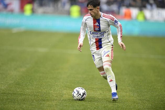 Football : Olympique Lyonnais v Lille LOSC - Ligue 1 - 01 02 2026 Afonso Moreira of Lyon during the French league 1 match between Olympique Lyonnais and Lille LOSC at Groupama Stadium Decines Charpieu Lyon France on February 01, 2026 LYONFrance  Copyright: xMouradxALLILIx