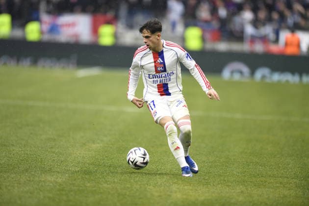 Football : Olympique Lyonnais v Lille LOSC - Ligue 1 - 01 02 2026 Afonso Moreira of Lyon during the French league 1 match between Olympique Lyonnais and Lille LOSC at Groupama Stadium Decines Charpieu Lyon France on February 01, 2026 LYONFrance  Copyright: xMouradxALLILIx