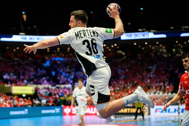 Herning: Handball EM 2026 - Finale - Daenemark - Deutschland Lukas Mertens (Deutschland) Herning Jyske Bank Boxen Daenemark