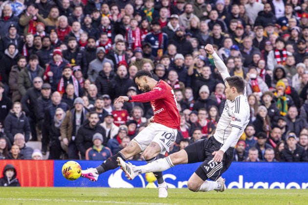 MANCHESTER, ENGLAND - FEBRUARY 01: Matheus Cunha of Manchester United, ManU scores United s second goal during a Premier League 2026 match between Manchester United and Fulham at Old Trafford on February 1st, 2026 in Manchester, England. (Photo by Richard Callis Sports Press Photo) Copyright: xRichardxCallis SportsxPressxPhotx Sportspressphoto_SPR87752