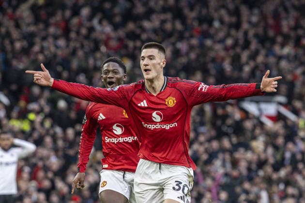 MANCHESTER, ENGLAND - FEBRUARY 01: Benjamin äeöko of Manchester United, ManU celebrates after scoring the team s third goal during a Premier League 2026 match between Manchester United and Fulham at Old Trafford on February 1st, 2026 in Manchester, England. (Photo by Richard Callis Sports Press Photo) Copyright: xRichardxCallis SportsxPressxPhotx Sportspressphoto_SPR87779