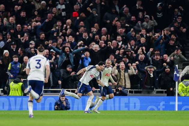 Premier League 2025 26 Tottenham Hotspur v Manchester City Tottenham Hotspur Stadium 01.02.2026 Dominic Solanke of Tottenham Hotspur celebrates scoring 2-2 Premier League 2025 26 Tottenham Hotspur v Manchester City Tottenham Hotspur Stadium 01.02.2026 Photograph By Marc Aspland The Times  Copyright: xMarcxAsplandx NINTCHDBPICT001055806005