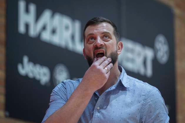 Aleksandar Cuic (Headcoach Osnabrück) - GiroLive Panthers Osnabrück 57:71 TK Hannover Luchse - 1. DBBL 17. Spieltag GiroLive Panthers Osnabrück gegen TK Hannover Luchse