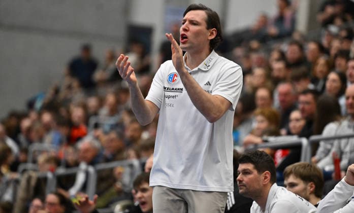 01.02.2026 - Handball - Saison 2025 2026 - Testspiel - Freundschaftsspiel : HC Erlangen HCE - Frisch Auf Göppingen - - xwoxzix - Johannes Sellin ( Trainer HC Erlangen HCE )