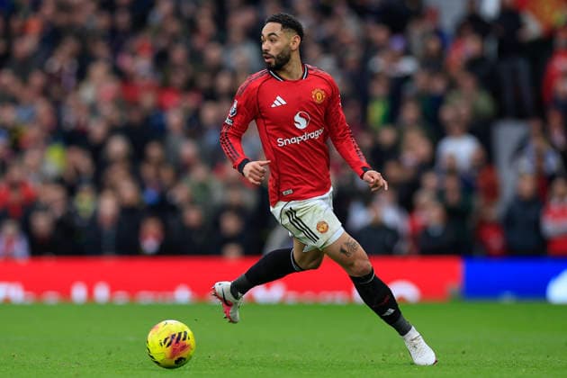 Manchester United, ManU v Fulham, Premier League Matheus Cunha (10) of Manchester United during the Premier League match between Manchester United and Fulham at Old Trafford, Manchester, UK on 1 February 2026. Manchester Old Trafford Greater Manchester UK Editorial use only DataCo restrictions apply See www.football-dataco.com , Copyright: xConorxMolloyx PSI-23668-0169