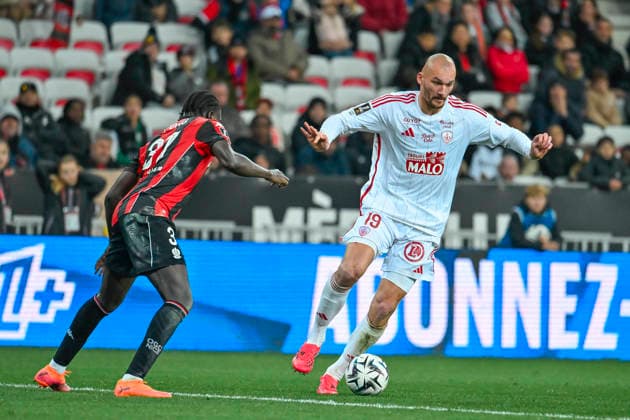 FOOTBALL : Nice (OGCN) vs Brest (SB29) - ligue 1 - 1 2 26 Brest™s forward 19 L. Ajorque during the French L1 2025-2026 season football match between Nice (OGCN) and Brest (SB) at Allianz Riviera stadium of Nice, south France, on February 1, 2026. NICEFrance  Copyright: xFredericxDIDESx