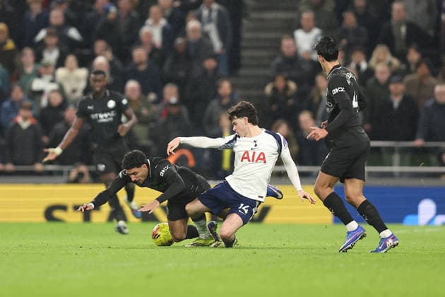 1st February 2026; Tottenham Hotspur Stadium, London, England; Premier League Football, Tottenham Hotspur versus Manchester City; Omar Marmoush of Manchester City and Archie Gray of Tottenham Hotspur  KatiexChan Content restricted for UK based newspaper