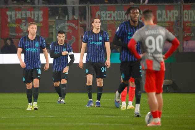 1st February 2026; Stadio Giovanni Zini, Cremona, Lombardy, Italy, Serie A Football, Cremonese versus Inter Milan; Lautaro Mart& xed;nez of FC Inter celebrates after scoring goal in the 16th minute for 0-1  EmanuelexPennacchio Content restricted for UK based newspaper