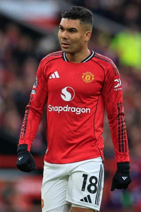 Manchester United, ManU v Fulham, Premier League Casemiro (18) of Manchester United during the Premier League match between Manchester United and Fulham at Old Trafford, Manchester, UK on 1 February 2026. Manchester Old Trafford Greater Manchester UK Editorial use only DataCo restrictions apply See www.football-dataco.com , Copyright: xConorxMolloyx PSI-23668-0181