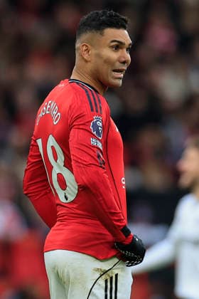 Manchester United, ManU v Fulham, Premier League Casemiro (18) of Manchester United during the Premier League match between Manchester United and Fulham at Old Trafford, Manchester, UK on 1 February 2026. Manchester Old Trafford Greater Manchester UK Editorial use only DataCo restrictions apply See www.football-dataco.com , Copyright: xConorxMolloyx PSI-23668-0191