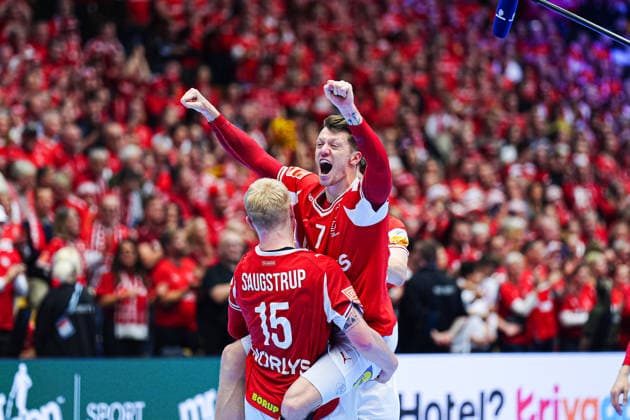 Daenemark jubelt Jubel nach Sieg Spielende DEN, Daenemark vs. Deutschland, Handball, EHF Europameisterschaft 2026, Finale, 01.02.2026 DEN, Daenemark vs. Deutschland, Handball, EHF Europameisterschaft 2026, Finale, 01.02.2026 Herning Copyright: xEibner-Pressefoto MarcelxvonxFehrnx EP_MFN